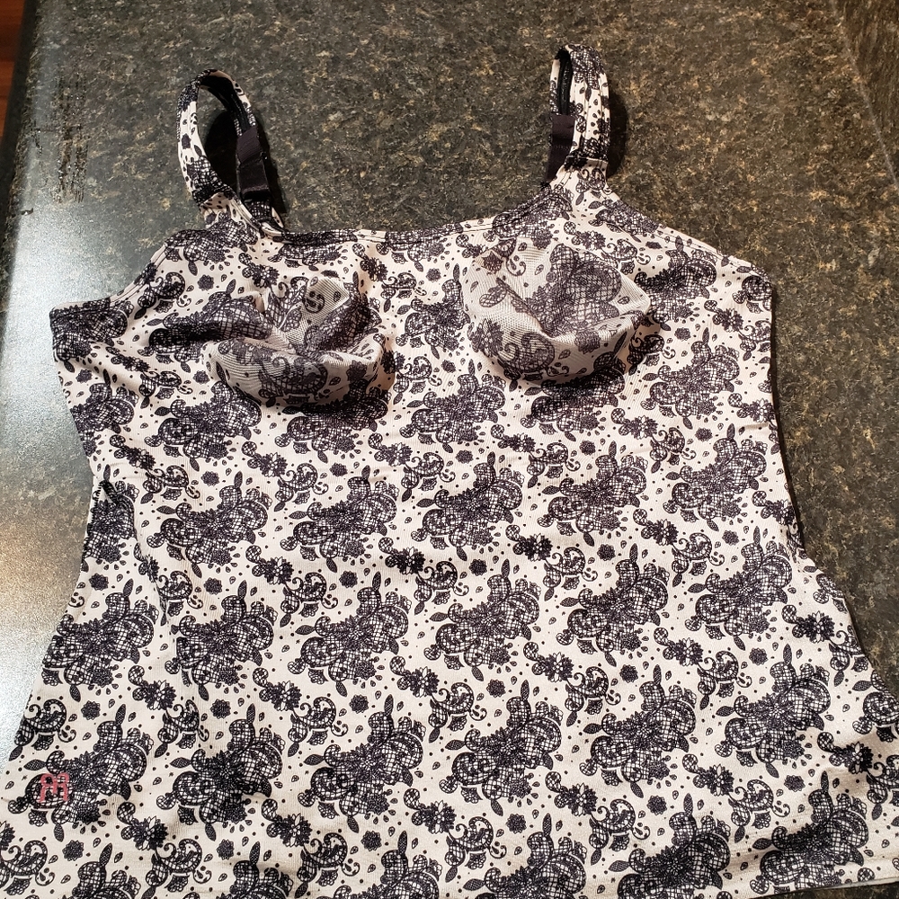 Ruby Ribbon full support cami size 40